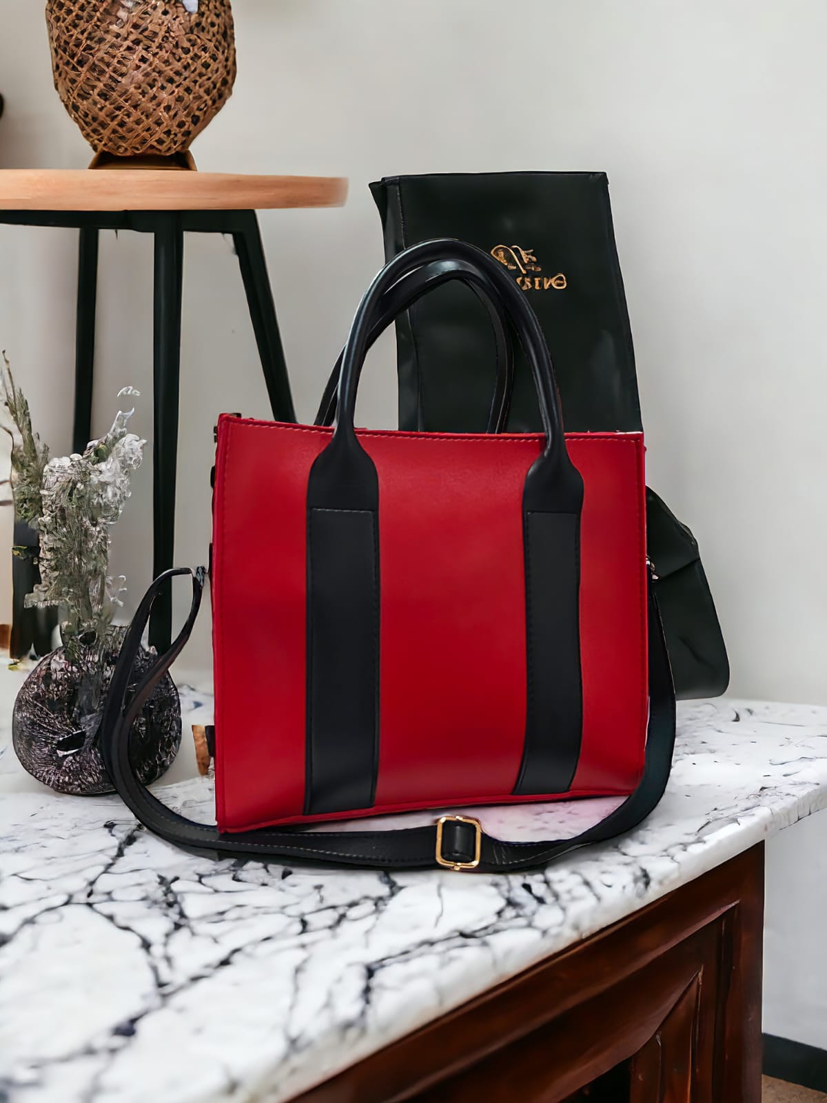 Ladies Italian Bag